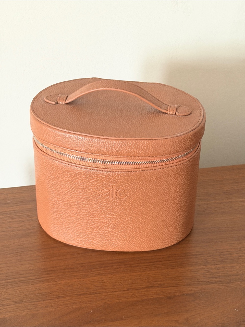 NEW Saie Vanity Makeup Case